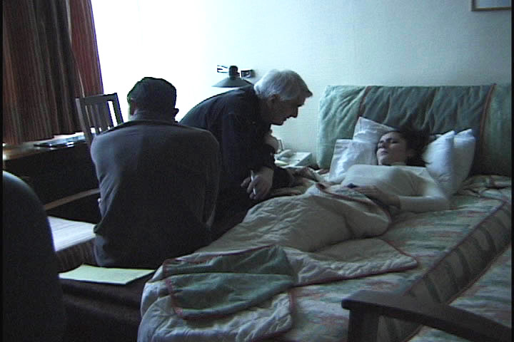 John E. Mack with abduction researcher Budd Hopkins during a hypnosis session in Istanbul.