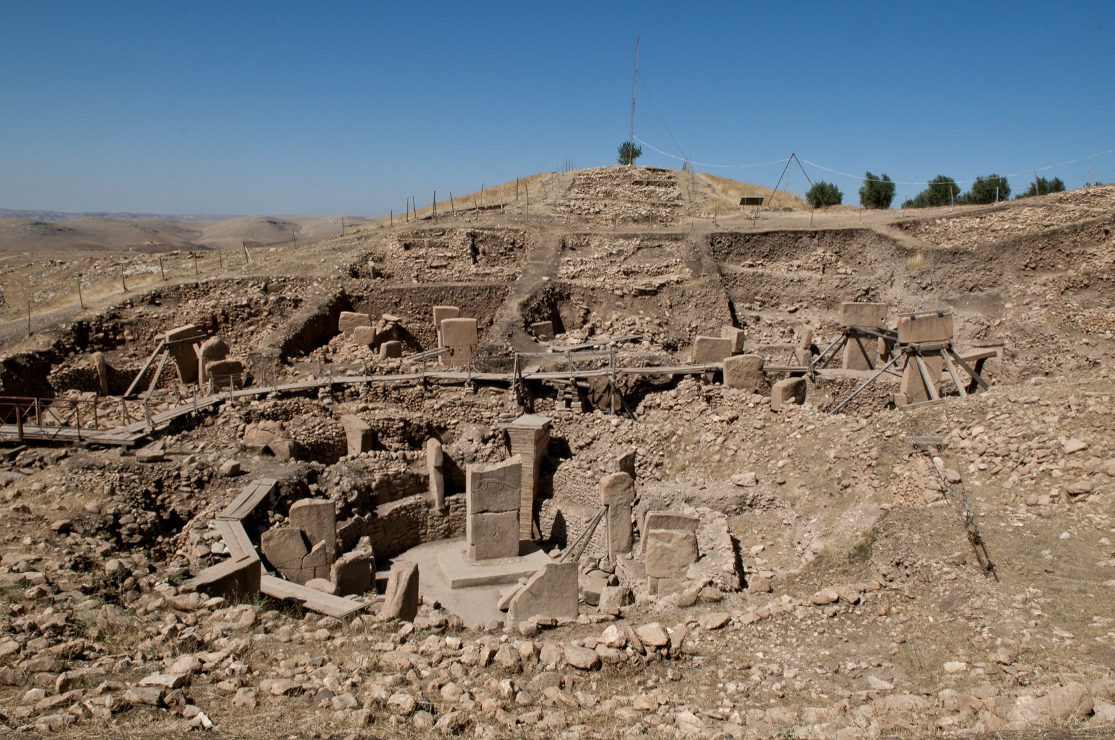 T-shaped limestone pillars at Göbekli Tepe, Şanlıurfa, Turkey.